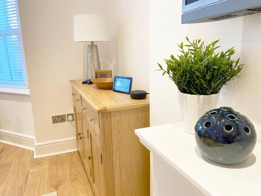 Central Llandudno, Private Parking Near To Beach, Pier & Shops 외부 사진
