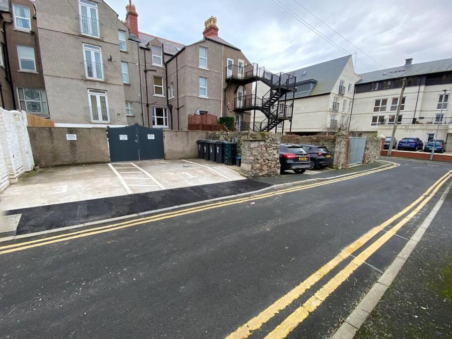 Central Llandudno, Private Parking Near To Beach, Pier & Shops 외부 사진